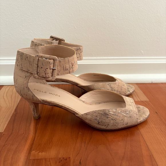 Pelle Moda Cork Ankle Strap Kitten Heel Size 10 - Picture 3 of 9